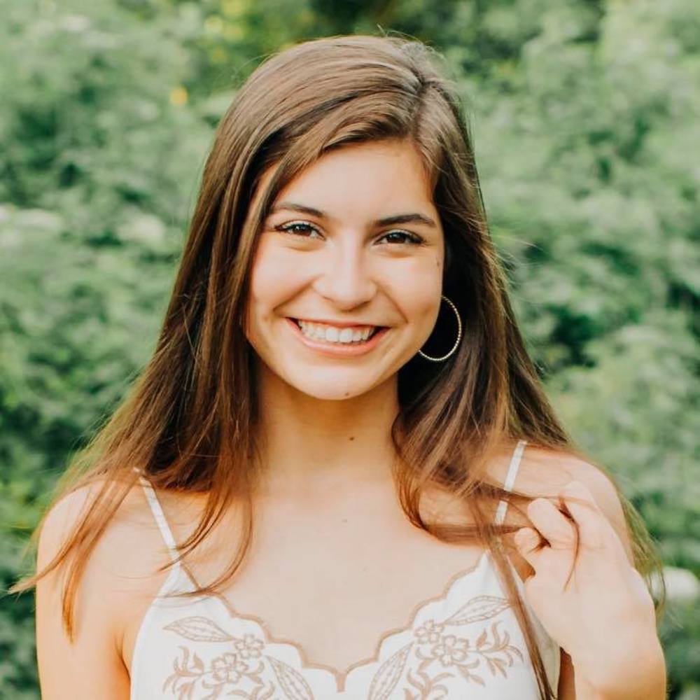Meet your Posher, Francesca